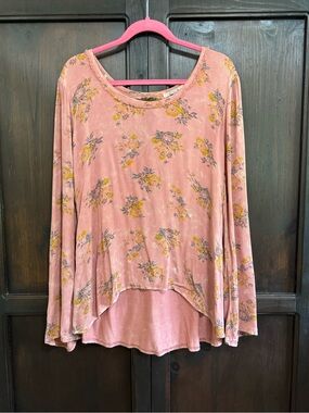 Gimmicks by BKE Pink Floral Long-Sleeve Lace Up Back Top Coastal Cowgirl Western